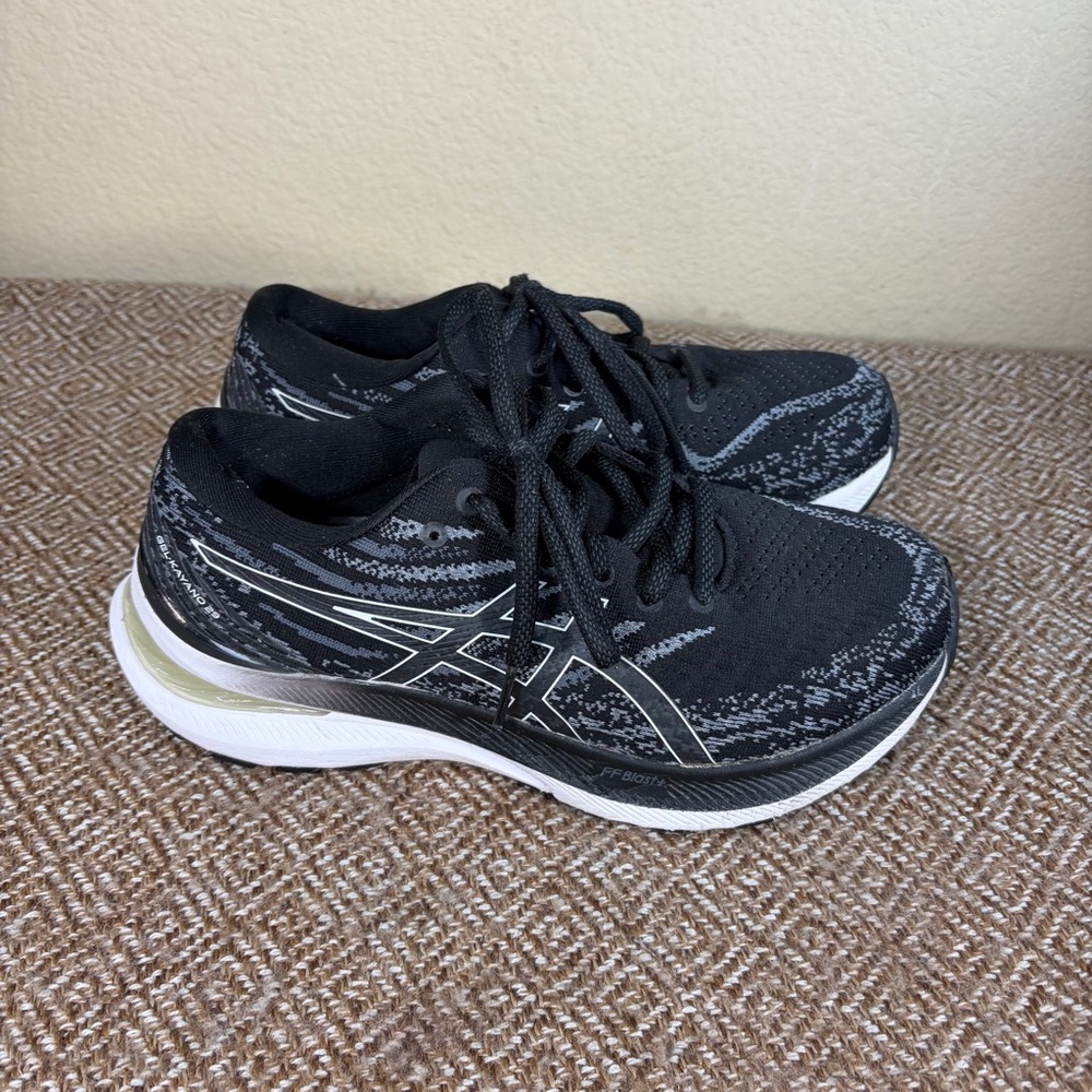 Asics Gel-Kayano 29 Women's Sz 7 Running Shoes Black Outdoor Casual Preppy